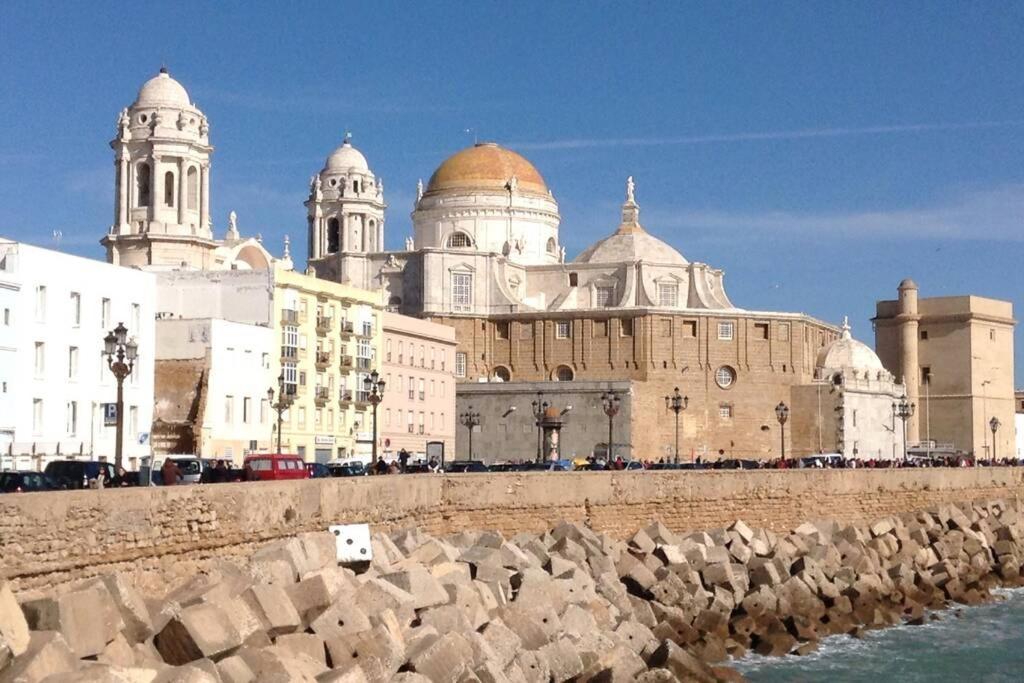 La Casona De Arboli En El Centro Con Wifi Appartamento Cadice Esterno foto